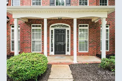 12102 Hampton Place Drive, Charlotte, NC 28269 - Photo 4