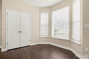 12102 Hampton Pl Dr, Charlotte, NC 28269 - Photo 16