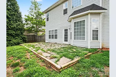 12102 Hampton Place Drive, Charlotte, NC 28269 - Photo 32