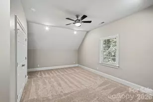 18611 Reflection Rock Ct, Davidson, NC 28036 - Photo 16