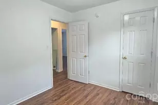 5751 Justins Forest Dr, Charlotte, NC 28212 - Photo 16