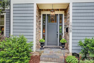 1908 Nassau Boulevard, Charlotte, NC 28205 - Photo 2