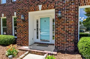 620 Meadow Lake Dr, Matthews, NC 28105 - Photo 4