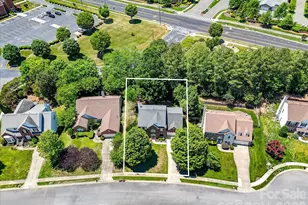 620 Meadow Lake Dr, Matthews, NC 28105 - Photo 40