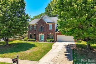 620 Meadow Lake Dr, Matthews, NC 28105 - Photo 38
