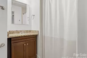 1534 Edgewater Dr, Charlotte, NC 28210 - Photo 24