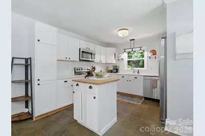 1534 Edgewater Drive, Charlotte, NC 28210 - Photo 12