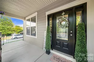 1362 Corey Cabin Ct, Fort Mill, SC 29715 - Photo 4