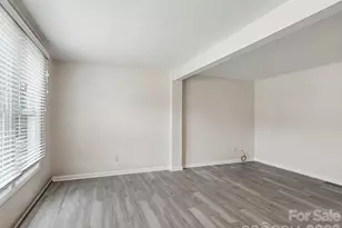 9416 Lexington Cir, Charlotte, NC 28213 - Photo 6