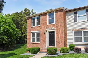 9416 Lexington Cir, Charlotte, NC 28213 - Photo 2