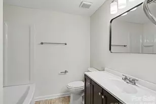 9416 Lexington Cir, Charlotte, NC 28213 - Photo 18