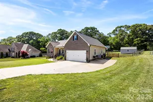 2357 Mintew Cir, Lincolnton, NC 28092 - Photo 48