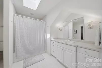 1013 14th Avenue Drive NW, Hickory, NC 28601 - Photo 30