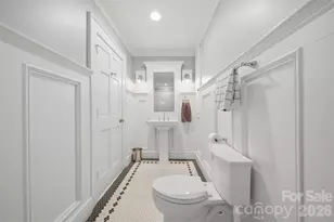 1013 14th Ave Dr NW, Hickory, NC 28601 - Photo 26