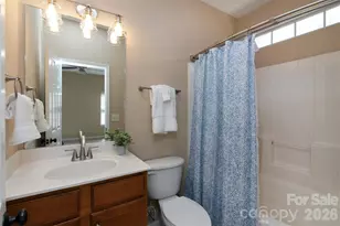 2721 Grain Mill Ln, Charlotte, NC 28214 - Photo 12