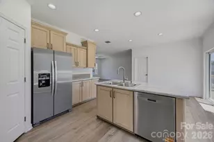 111 Sarah Ave, Newton, NC 28658 - Photo 16