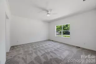 111 Sarah Ave, Newton, NC 28658 - Photo 18