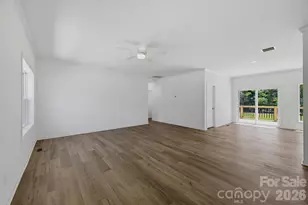 111 Sarah Ave, Newton, NC 28658 - Photo 6