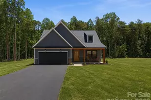 319 Lake Farm Dr, Salisbury, NC 28146 - Photo 2