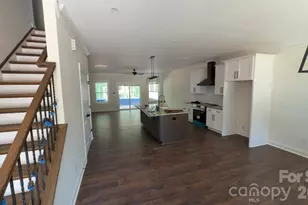319 Lake Farm Dr, Salisbury, NC 28146 - Photo 2