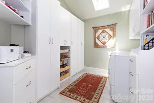 29 Gardner Ln, Asheville, NC 28803 - Photo 20