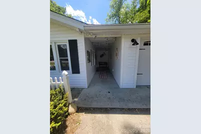221 Moody Farm Road, Maggie Valley, NC 28751 - Photo 2