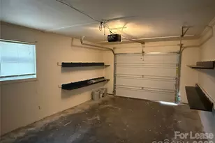 6341 Round Hill Rd, Charlotte, NC 28211 - Photo 14