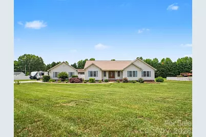 290 Deal Estate Drive, China Grove, NC 28023 - Photo 2