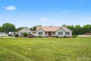 290 Deal Estate Dr, China Grove, NC 28023 - Photo 2