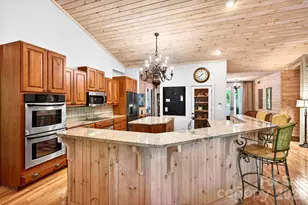 592 Susanna Cove Rd, Mars Hill, NC 28754 - Photo 6