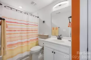 7210 Overjoyed Crossing, Charlotte, NC 28215 - Photo 36