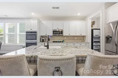 7210 Overjoyed Crossing, Charlotte, NC 28215 - Photo 12