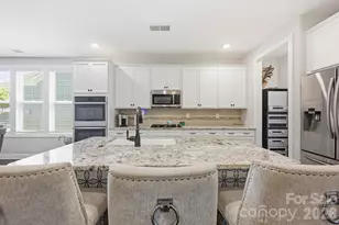 7210 Overjoyed Crossing, Charlotte, NC 28215 - Photo 12