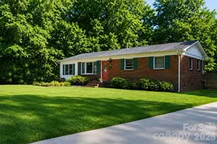 1122 Zion Ct, Charlotte, NC 28209 - Photo 1