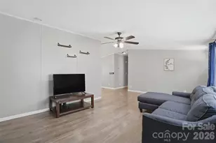 8755 Carroll St, Hickory, NC 28601 - Photo 12