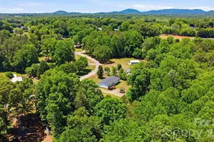 8755 Carroll St, Hickory, NC 28601 - Photo 36