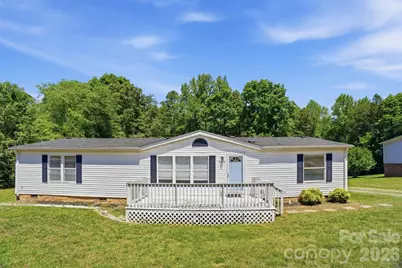 8755 Carroll Street, Hickory, NC 28601 - Photo 2