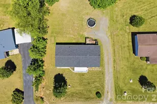 8755 Carroll St, Hickory, NC 28601 - Photo 32