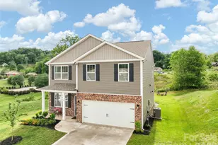 129 Valleywood Dr, Waynesville, NC 28786 - Photo 1
