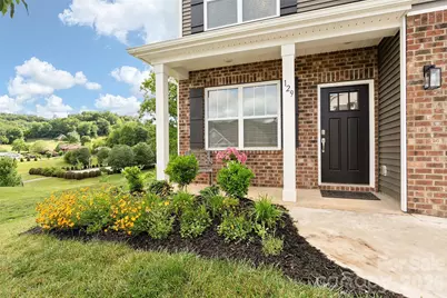129 Valleywood Drive, Waynesville, NC 28786 - Photo 2