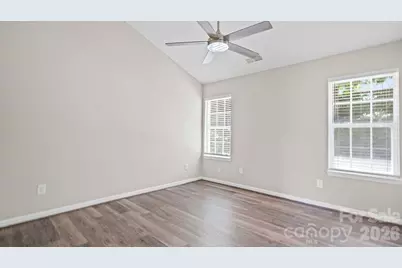 613 Hoskins Ridge Lane, Charlotte, NC 28216 - Photo 16