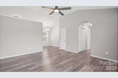 613 Hoskins Ridge Lane, Charlotte, NC 28216 - Photo 14