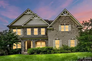 2028 Perry Pond Dr, Waxhaw, NC 28173 - Photo 2