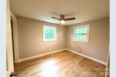 1450 3rd Street, Hickory, NC 28602 - Photo 6