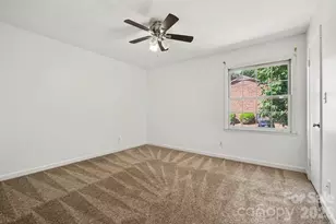 4329 Hathaway St, Charlotte, NC 28211 - Photo 12