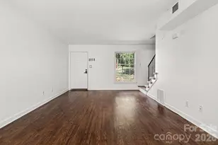 4329 Hathaway St, Charlotte, NC 28211 - Photo 2