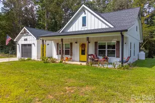 190 Fort Hembree Rd, Hayesville, NC 28904 - Photo 1