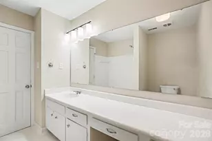 6617 Bunker Hill Cir, Charlotte, NC 28210 - Photo 32