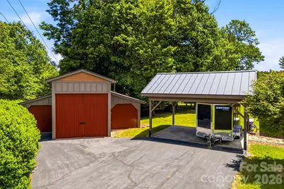 4862 Pinnacle Mountain Road, Zirconia, NC 28790 - Photo 12