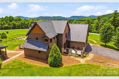 4862 Pinnacle Mountain Road, Zirconia, NC 28790 - Photo 44